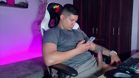 Roberto online show from 29, 10, 2025