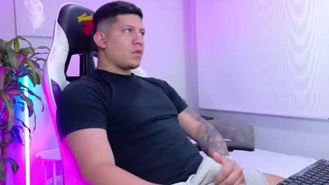 Snapshot of _robertobaggio chatting on 15, 2, 2026 Roberto online show from 15, 2, 2026