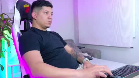 Snapshot of _robertobaggio chatting on 16, 2, 2026 Roberto online show from 16, 2, 2026