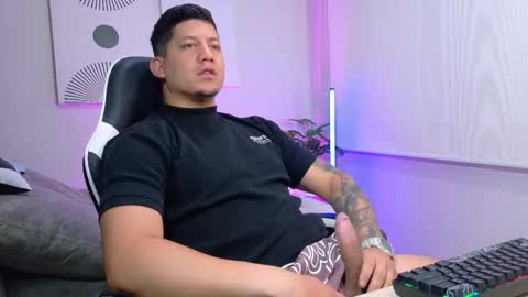 Snapshot of _robertobaggio chatting on 22, 2, 2026 Roberto online show from 22, 2, 2026