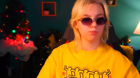 Snapshot of _rockstone_ chatting on 24, 12, 2024 Rock stone online show from 24, 12, 2024