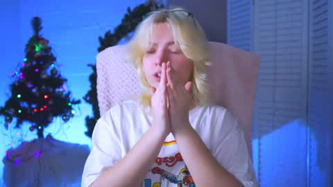 Snapshot of _rockstone_ chatting on 8, 1, 2025 Rock stone online show from 8, 1, 2025