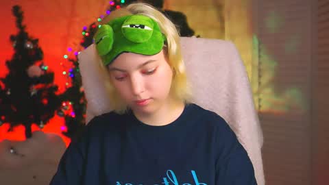 Snapshot of _rockstone_ chatting on 11, 1, 2025 Rock stone online show from 11, 1, 2025