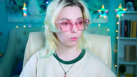 Snapshot of _rockstone_ chatting on 8, 3, 2025 Rock stone online show from 8, 3, 2025