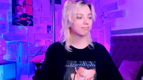 Snapshot of _rockstone_ chatting on 9, 3, 2025 Rock stone online show from 9, 3, 2025