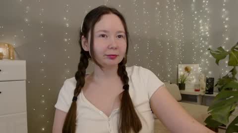 Snapshot of _rosie_cheeks_ chatting on 11, 1, 2025 See you  online show from 11, 1, 2025