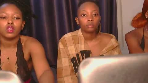 Snapshot of _roxxana chatting on 18, 5, 2026 Roxxana online show from 18, 5, 2026