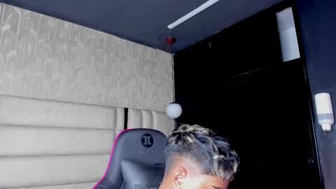 _sammy_ice online show from 15, 2, 2025