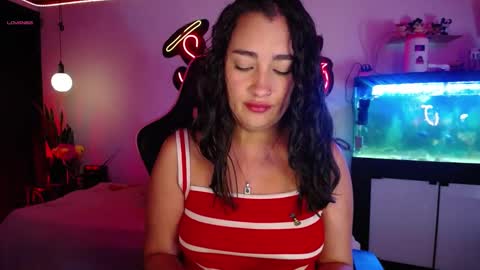 Snapshot of _santalove_ chatting on 17, 1, 2025 SantaLove online show from 17, 1, 2025