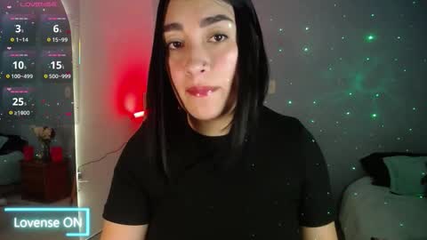 Snapshot of _santalove_ chatting on 9, 9, 2025 SantaLove online show from 9, 9, 2025