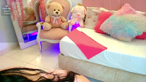 Scarleet  online show from 17, 1, 2026