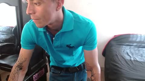 Snapshot of _schnnneider_ chatting on 20, 9, 2025 SCHNEIDER online show from 20, 9, 2025