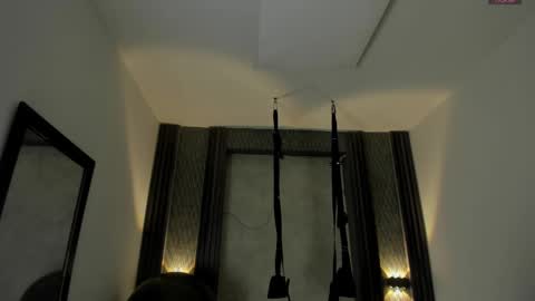 Selene online show from 7, 10, 2025