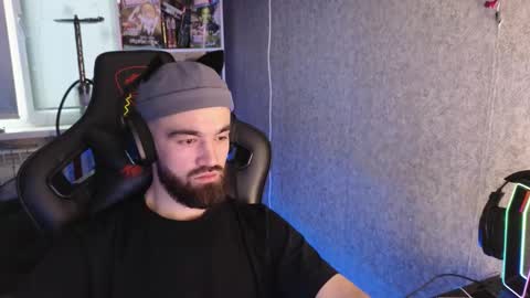 Ask me online show from 17, 11, 2025