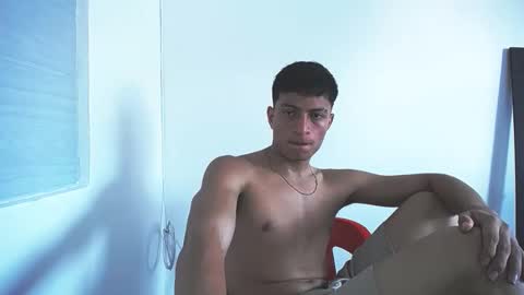 Juan Pablo-independent model online show from 13, 11, 2025