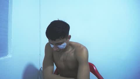 Juan Pablo-independent model online show from 30, 11, 2025