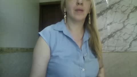 Snapshot of _sexyxsveta_ chatting on 9, 6, 2026 SexyXSveta online show from 9, 6, 2026
