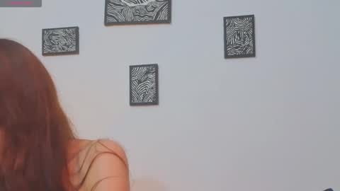 Snapshot of _silvia_vega_ chatting on 29, 4, 2026 _silvia_vega_ online show from 29, 4, 2026