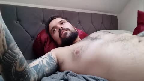 _smiley_bear27 online show from 27, 11, 2025