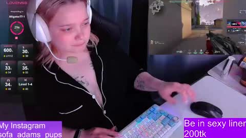 Snapshot of _sofia_adam_ chatting on 10, 6, 2026 pups online show from 10, 6, 2026