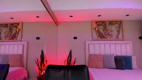    640  200   online show from 21, 12, 2025