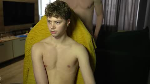 OLIVERpvt is open online show from 12, 3, 2026