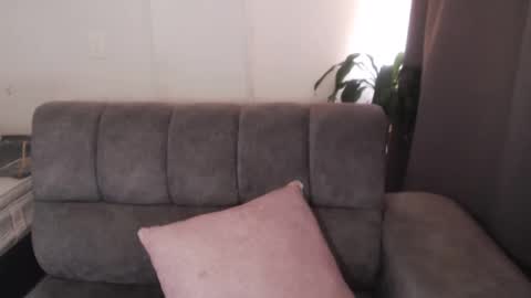 Snapshot of _sunnyferrell chatting on 28, 1, 2025 Arianna online show from 28, 1, 2025