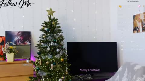 Snapshot of _sweetcams_ chatting on 26, 12, 2024 Dasha  online show from 26, 12, 2024