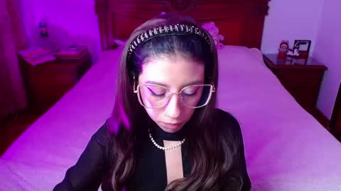 Snapshot of _the_dark_side_of_the_moon_ chatting on 15, 4, 2026 _the_dark_side_of_the_moon_ online show from 15, 4, 2026