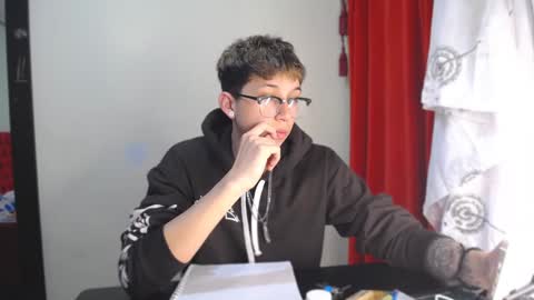 Thomas online show from 29, 12, 2024