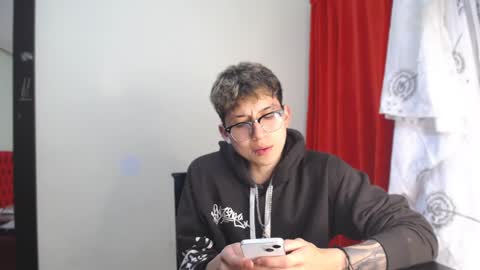 Thomas online show from 29, 12, 2024