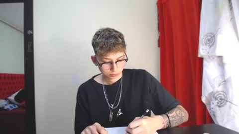 Thomas online show from 2, 1, 2025