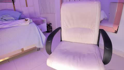 Rousse  online show from 11, 1, 2026