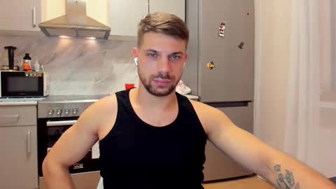 Snapshot of _tonywolf chatting on 11, 2, 2026 Tony Wolf online show from 11, 2, 2026