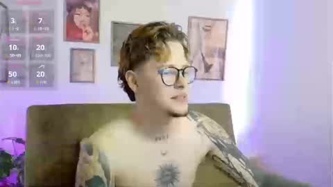 Snapshot of _tyleer_ chatting on 16, 9, 2025 _tyleer_ online show from 16, 9, 2025