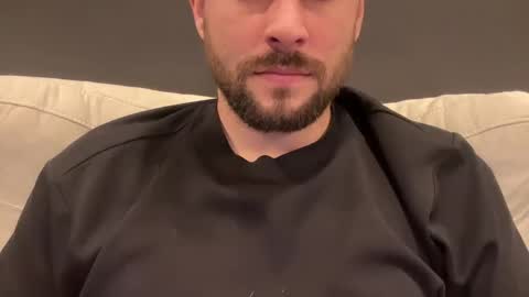 Snapshot of _ur_happy_meal chatting on 2, 1, 2025 DJ online show from 2, 1, 2025