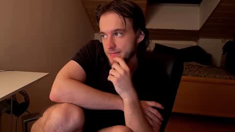 Snapshot of _v_l_a_d_ chatting on 23, 6, 2026 Vlad online show from 23, 6, 2026