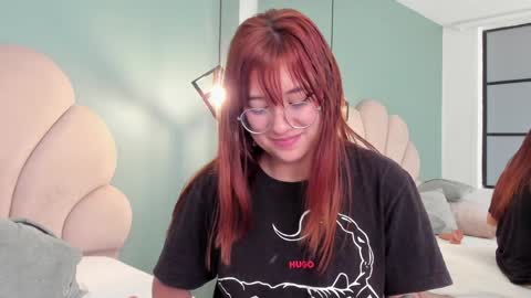 Snapshot of _vix555_ chatting on 3, 2, 2025 Vix online show from 3, 2, 2025