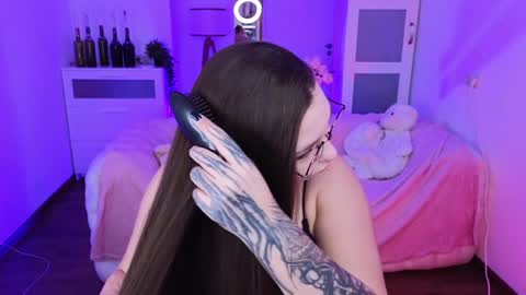 Snapshot of _wendy_evans_ chatting on 25, 12, 2024 Wendy online show from 25, 12, 2024