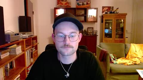 Snapshot of _whoisthatguy_ chatting on 7, 2, 2026 _whoisthatguy_ online show from 7, 2, 2026