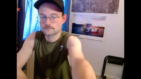 Snapshot of _whoisthatguy_ chatting on 15, 2, 2026 _whoisthatguy_ online show from 15, 2, 2026