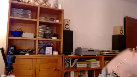 Snapshot of _whoisthatguy_ chatting on 14, 3, 2026 _whoisthatguy_ online show from 14, 3, 2026
