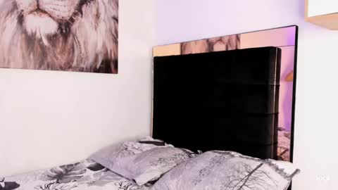 xiimena and danilo online show from 24, 2, 2025