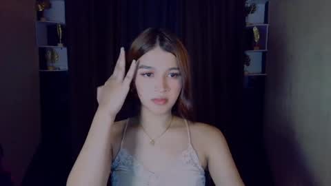 Snapshot of _xxlilly chatting on 6, 5, 2026 _xxlilly online show from 6, 5, 2026