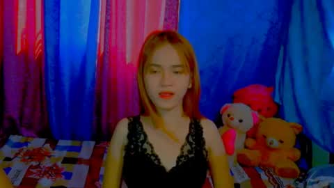 Snapshot of _xxlilly chatting on 11, 5, 2026 _xxlilly online show from 11, 5, 2026