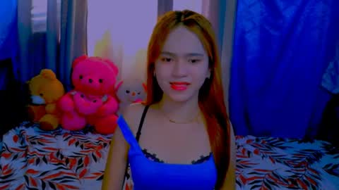 Snapshot of _xxlilly chatting on 23, 5, 2026 _xxlilly online show from 23, 5, 2026