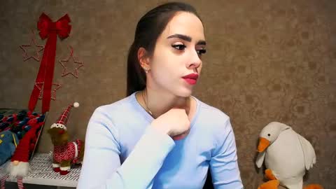 Snapshot of _your_fantasy_girl chatting on 27, 12, 2024 Alisa online show from 27, 12, 2024