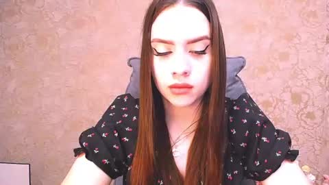 Snapshot of _your_fantasy_girl chatting on 26, 6, 2026 Alisa online show from 26, 6, 2026
