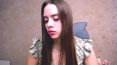 Snapshot of _your_fantasy_girl chatting on 31, 7, 2026 Alisa online show from 31, 7, 2026