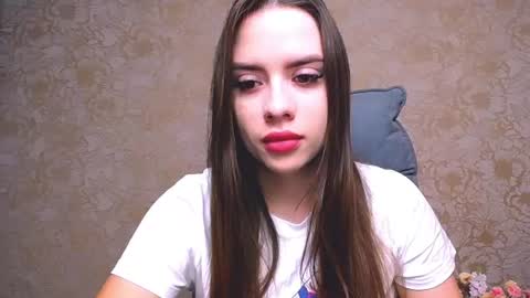 Snapshot of _your_fantasy_girl chatting on 7, 8, 2026 Alisa online show from 7, 8, 2026